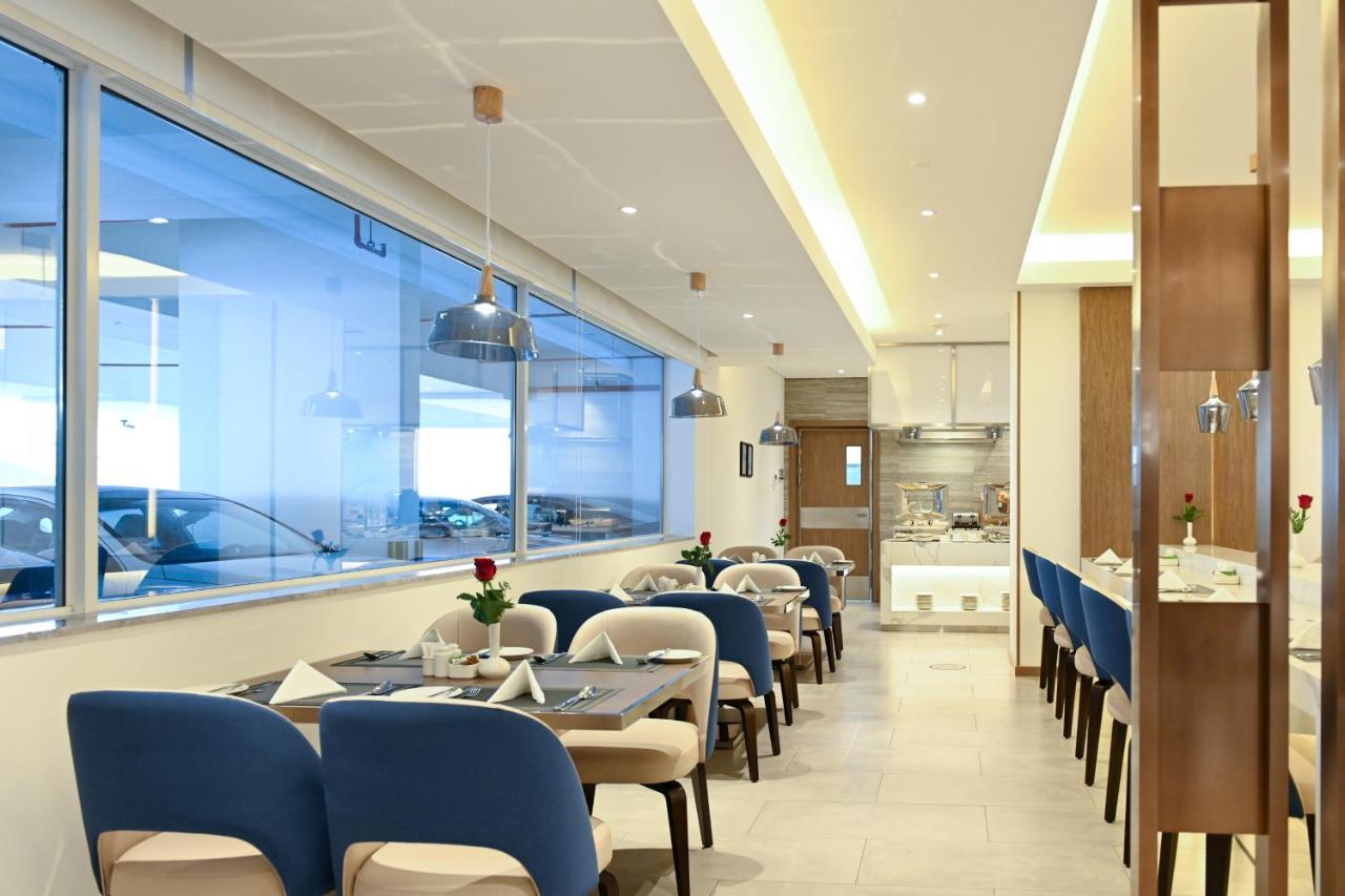 Comfort Hotel Jeddah King Road Eksteriør bilde