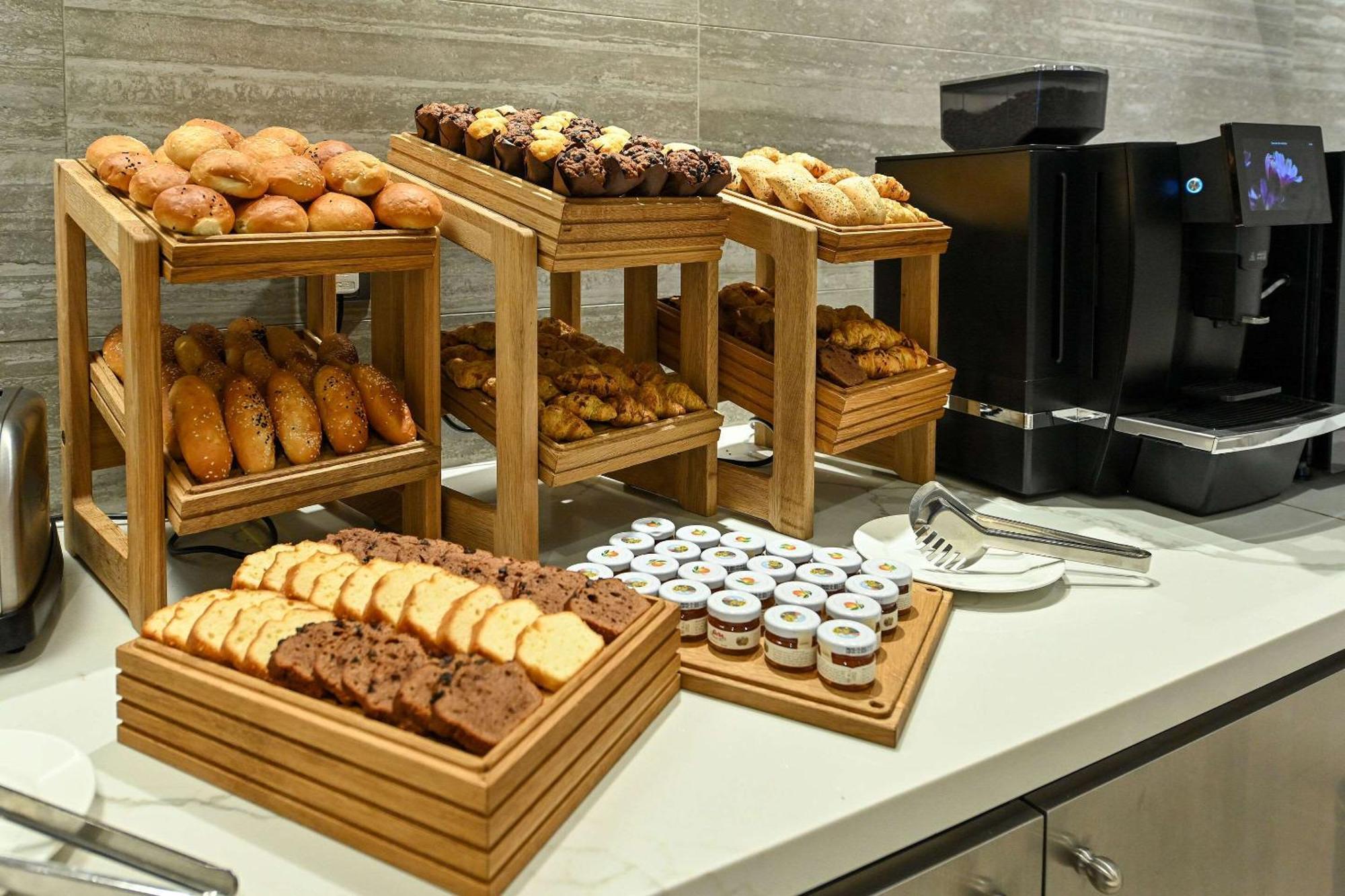 Comfort Hotel Jeddah King Road Eksteriør bilde