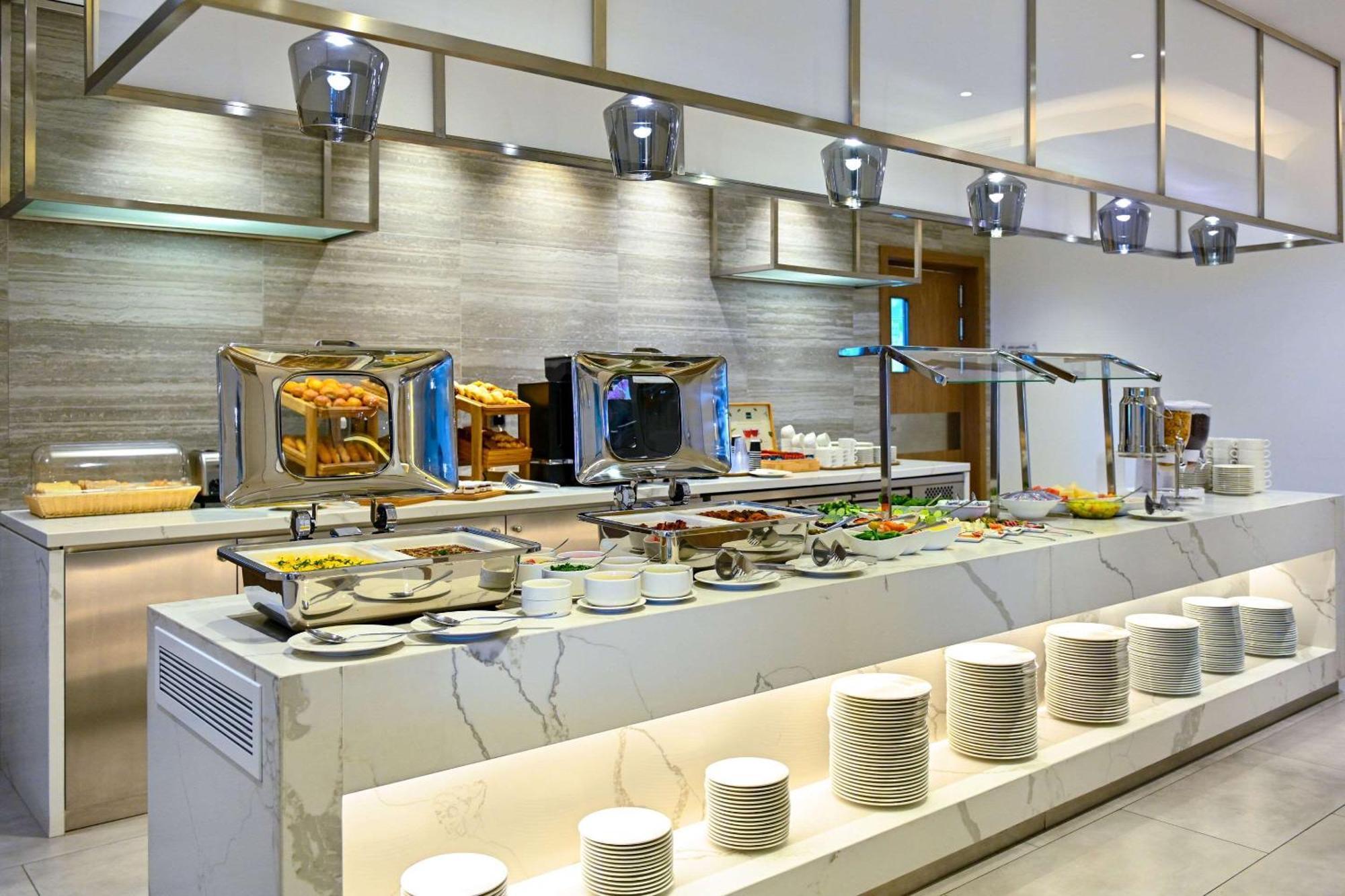 Comfort Hotel Jeddah King Road Eksteriør bilde